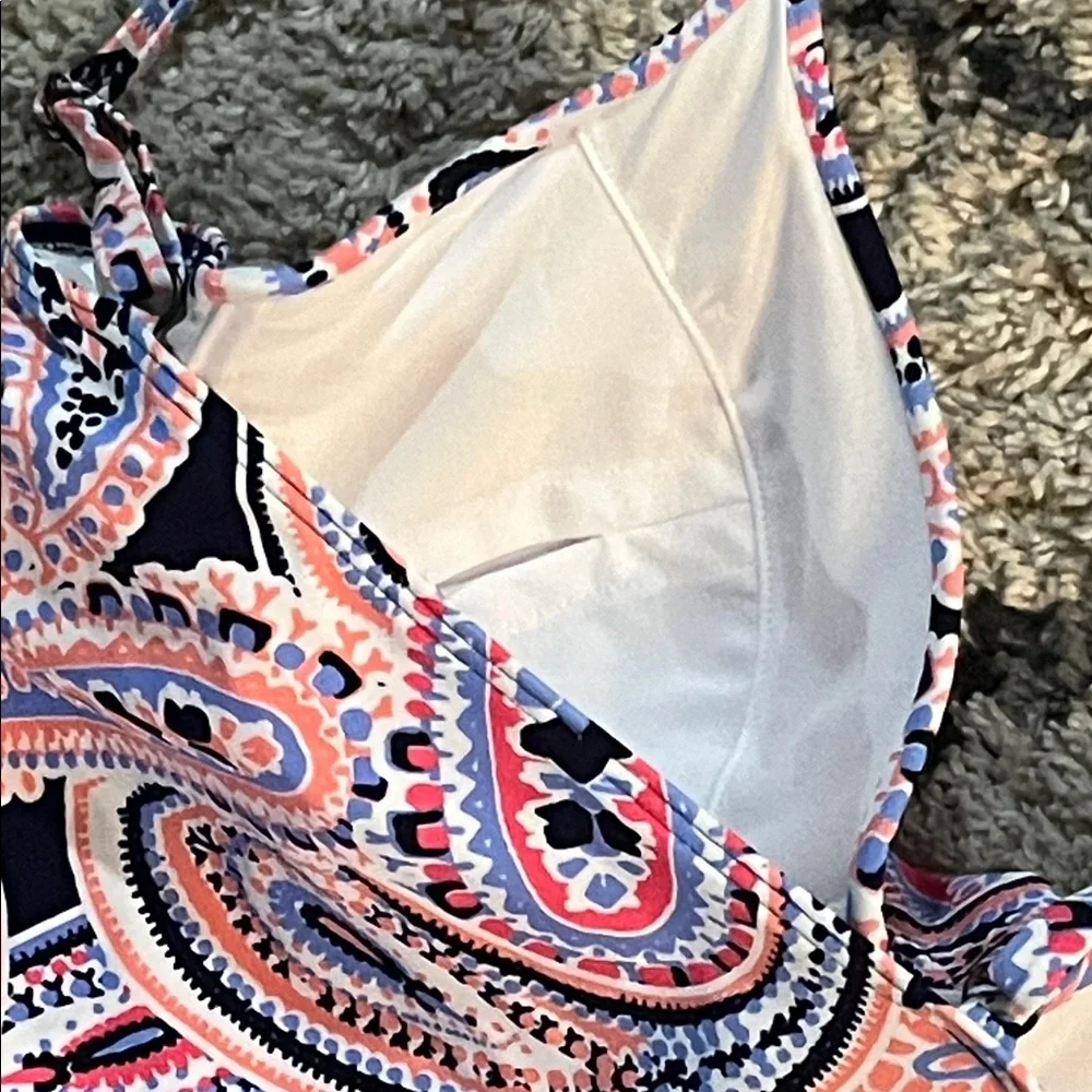 NWOT Island Escape Prado Beach Paisley Push-Up Underwire Tankini Top. - Picture 5 of 7